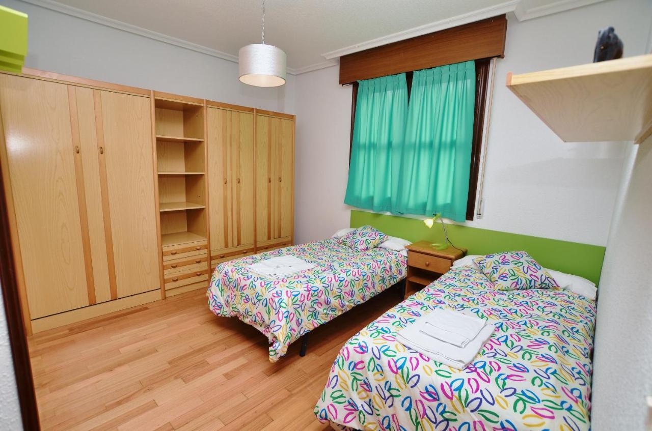 Apartamento Playas De Quejo Isla Plana Екстериор снимка